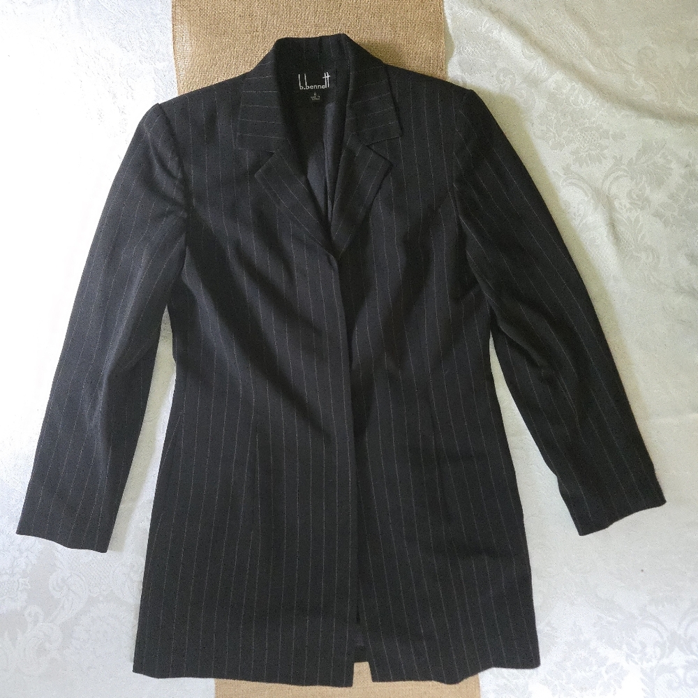 B.Bennett Long Striped Black White Blazer Profesional Clean Girl Classy Size 6